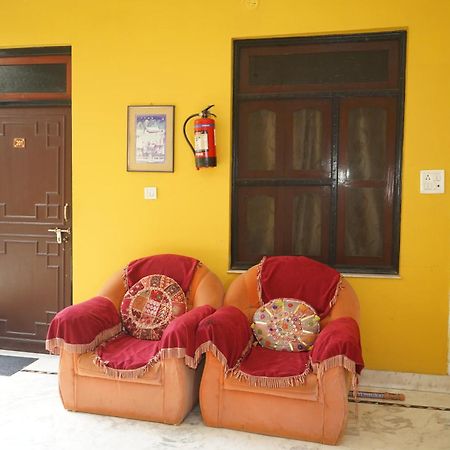ホテル Haveli Katkoun Būndi エクステリア 写真