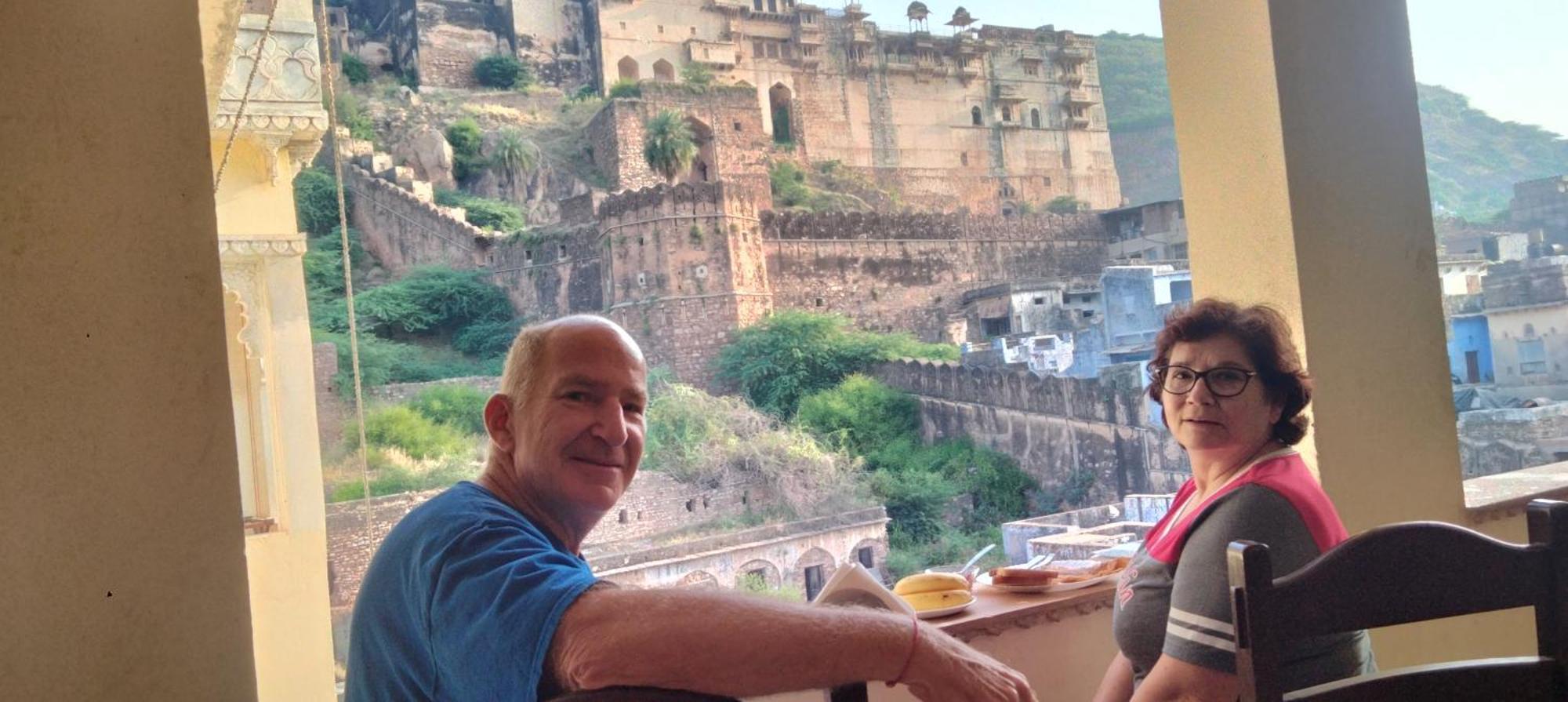 ホテル Haveli Katkoun Būndi エクステリア 写真
