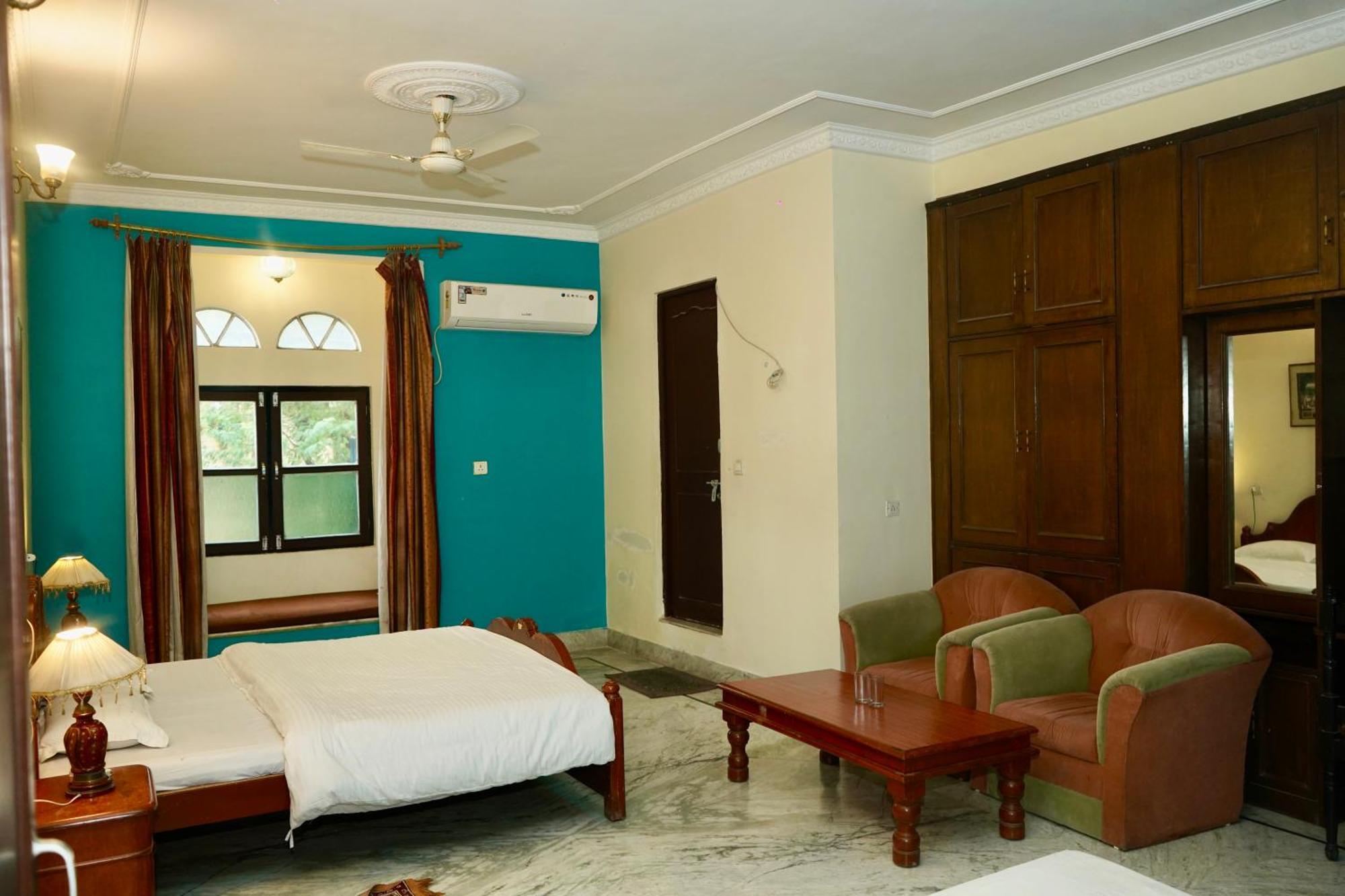 ホテル Haveli Katkoun Būndi エクステリア 写真
